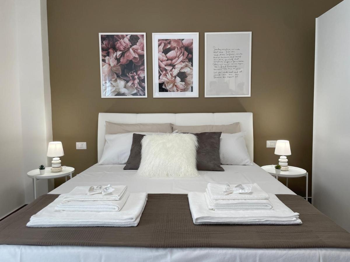 La Maison De Nini Apartment เวโรนา ภายนอก รูปภาพ